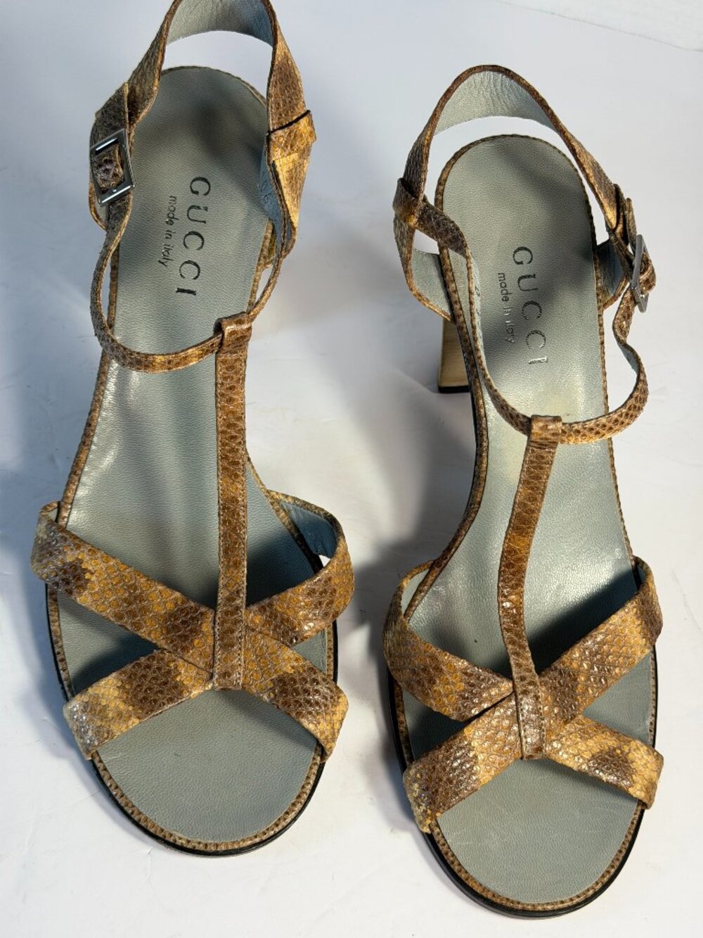 Gucci Sandals size 9B - Picture 2 of 16